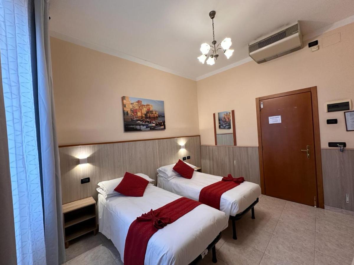 Hotel Galata Генуя Экстерьер фото