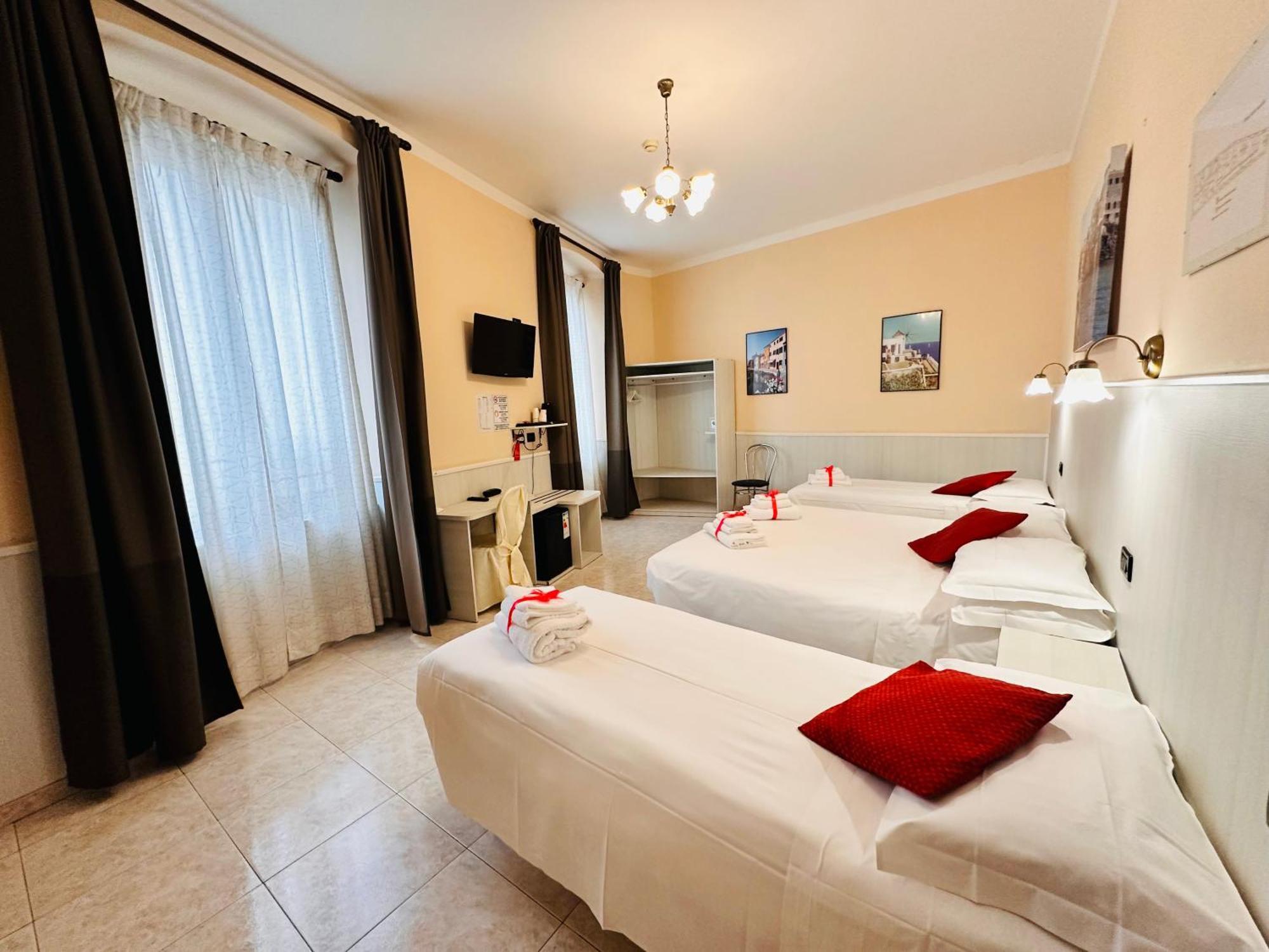 Hotel Galata Генуя Экстерьер фото
