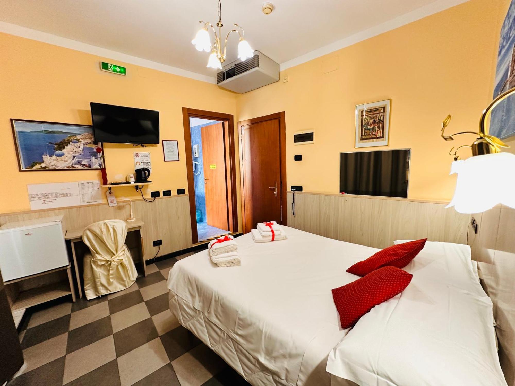 Hotel Galata Генуя Экстерьер фото