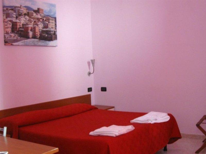 Hotel Galata Генуя Экстерьер фото